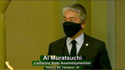 Asm. Muratsuchi speaking on the Assembly Floor