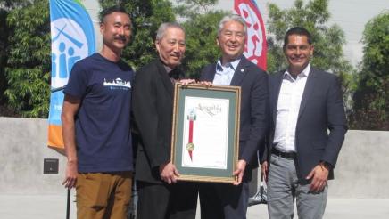Asm. Muratsuchi with Asm. Santiago and gymnasium staff