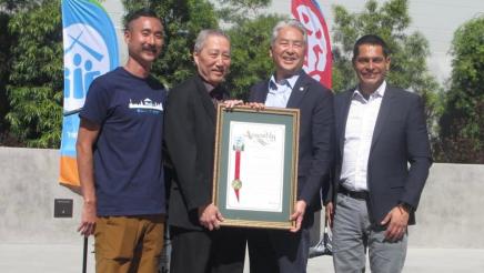 Asm. Muratsuchi with Asm. Santiago and gymnasium staff