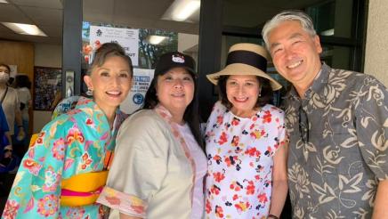 Assemblymember Muratsuchi poses for a group photo. 