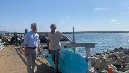 Asm. Muratsuchi and Mayor Bill Brand on walking bridge