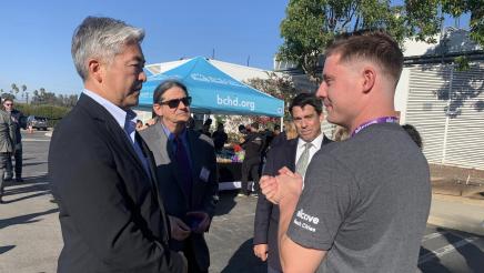 Asm. Muratsuchi speaking with allcove staff