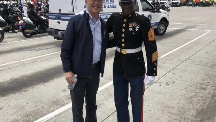Asm. Muratsuchi with service member in uniform