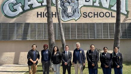 Asm. Muratsuchi and Principal Davies with ASB and JROTC students