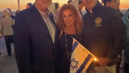 Asm. Muratsuchi with two vigil participants