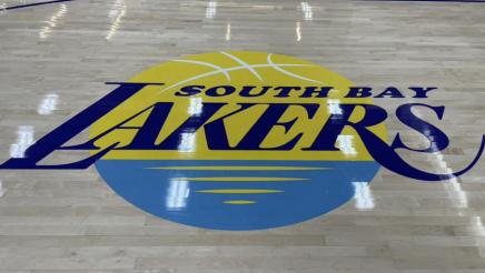South Bay Lakers logo in middle of basketball court