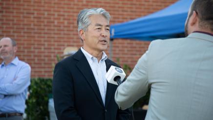 Asm. Muratsuchi speaking to member of the press