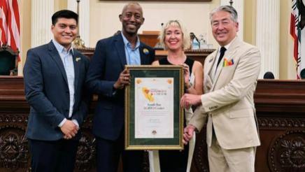Asm. Muratsuchi honoring South Bay LGBTQ Center representatives on the Assembly Floor