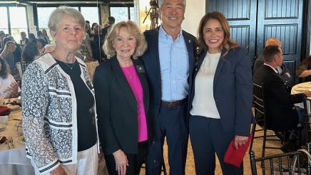 Asm. Muratsuchi and members at the Palos Verdes Chamber of Commerce